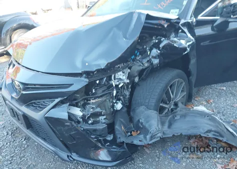 2024 Toyota Camry Se z USA, uszkodzony, nr VIN 4T1G11BK0RU111455